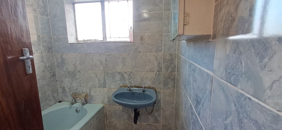 3 Bedroom Property for Sale in Cambridge West Eastern Cape